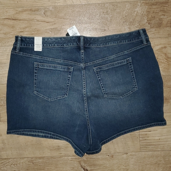 Jean Shorts by Torrid - Picture 5 of 6